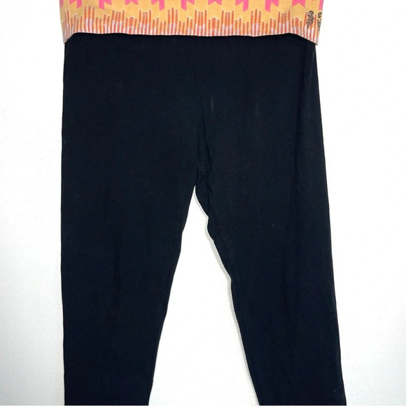 Victoria’s Secret Black Printed Fold Over Waist Capri Leggings Small Women’s - Picture 4 of 11